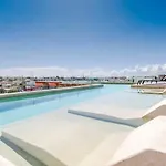 Roof Pool, Gym, Full Kitchen, 4 Blocks To 5Th Ave