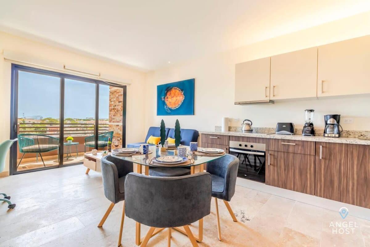 Roof Pool, Gym, Full Kitchen, 4 Blocks To 5th Ave Сasa de vacaciones